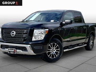Used 2022 Nissan Titan SV