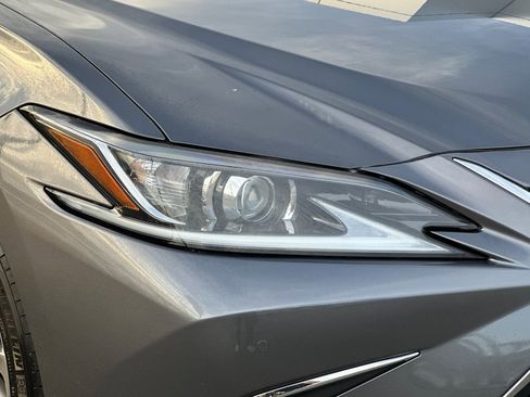 Used 2019 Lexus ES 350 image 10