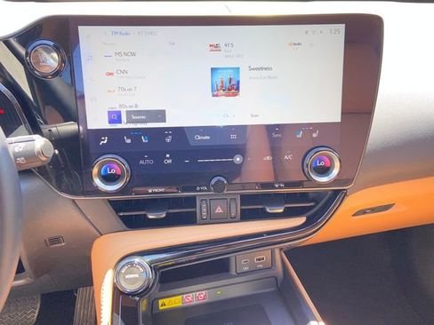 Certified 2024 Lexus NX 350 AWD image 20