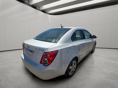 Used 2012 Chevrolet Sonic LTZ FWD image 10