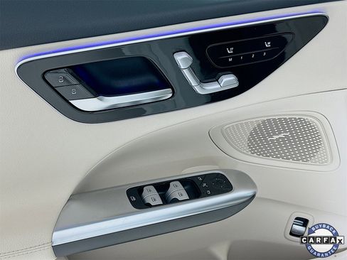 Certified 2025 Mercedes-Benz C 300 Sedan image 18