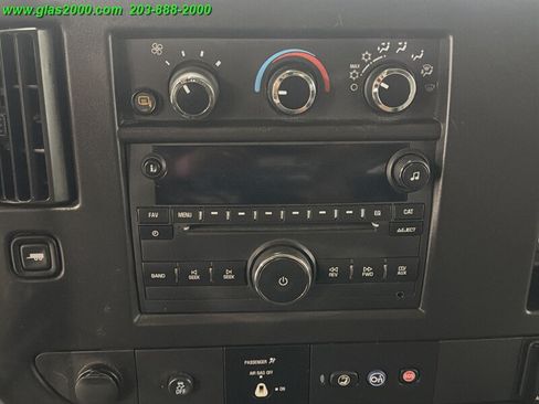 Used 2019 Chevrolet Express 2500 LS w/ Driver Convenience Package RWD image 18