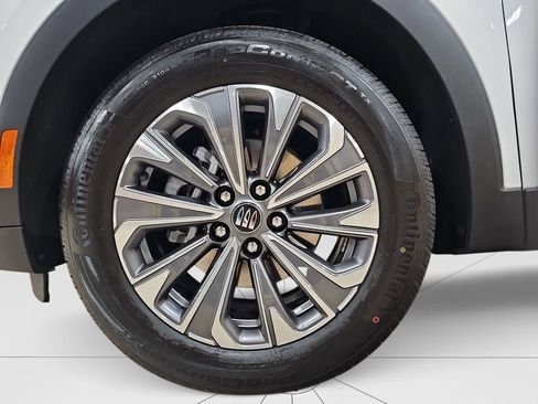 Used 2025 Buick Envision Preferred image 22