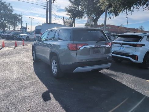 Used 2019 GMC Acadia SLE image 4