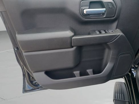 New 2026 Chevrolet Silverado 1500 Custom RWD image 15