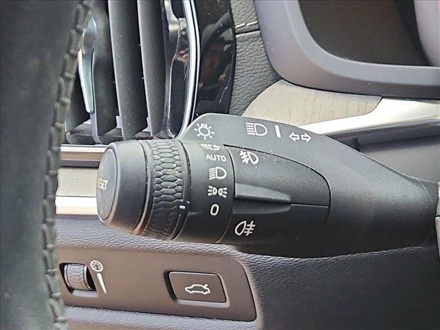 Used 2020 Volvo S60 T5 Inscription FWD image 21