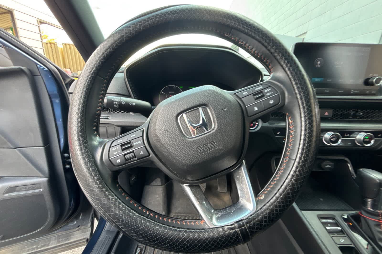 Used 2023 Honda CR-V Sport image 24