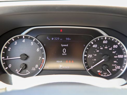 New 2026 Nissan Frontier SV RWD image 9