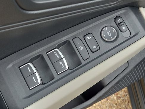 New 2026 Honda Accord LX image 10