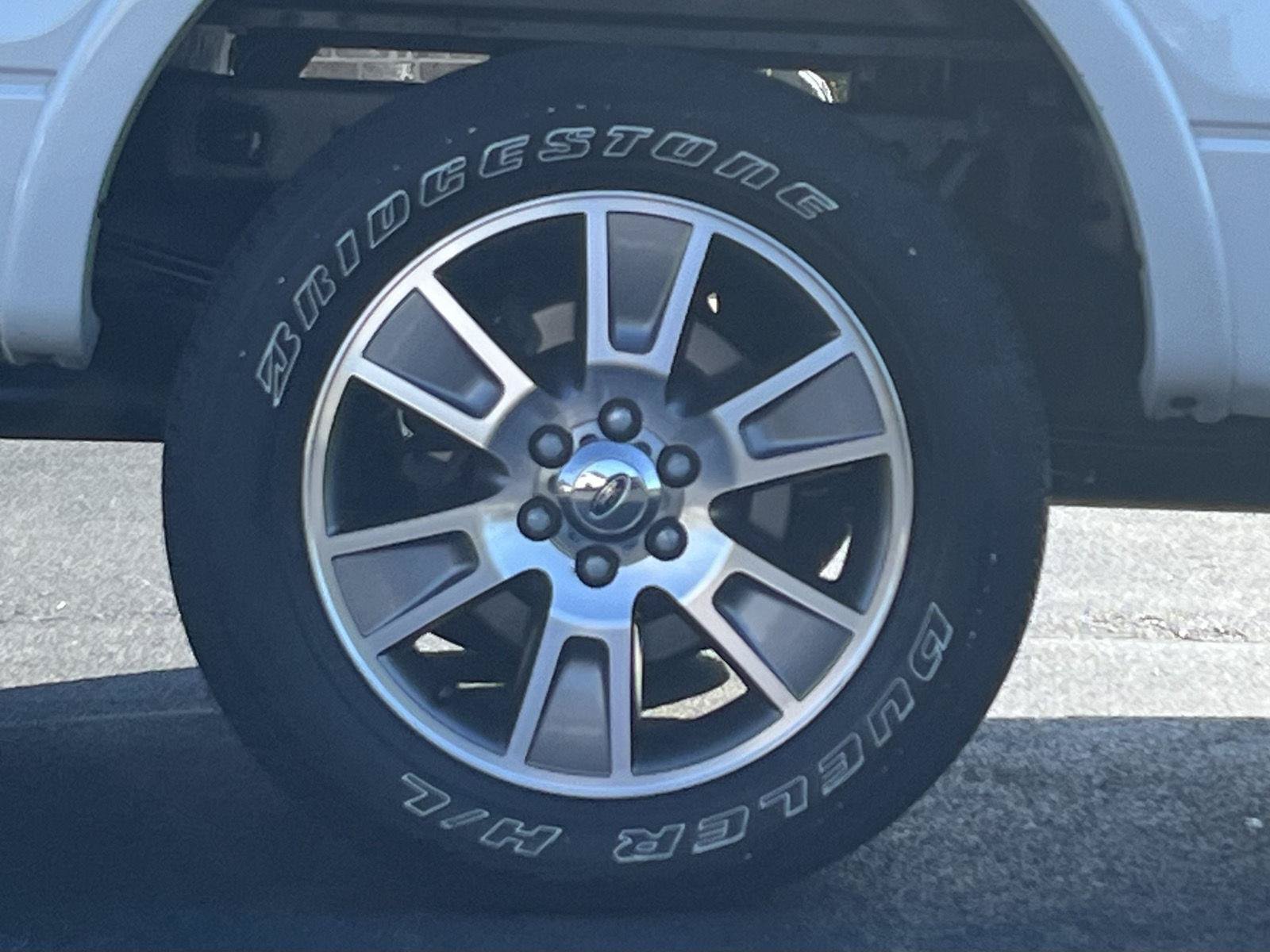 Used 2014 Ford F150 Lariat w/ Equipment Group 501A Mid RWD image 28