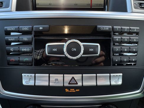 Used 2013 Mercedes-Benz ML 350 4MATIC image 35