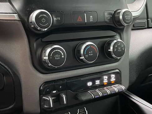 Used 2024 RAM 2500 Big Horn w/ Off Road Package image 18