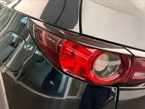 Used 2020 MAZDA CX-5 Touring image 28