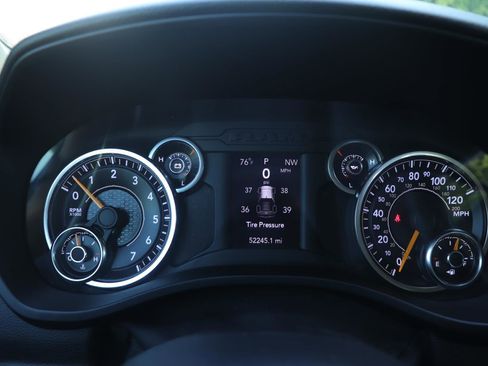 Used 2020 RAM 1500 Tradesman AWD/4WD image 22