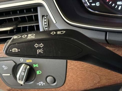 Used 2022 Audi A5 2.0T Premium w/ Convenience Package image 23