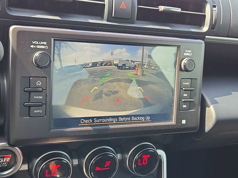 Used 2024 Toyota GR86 image 34