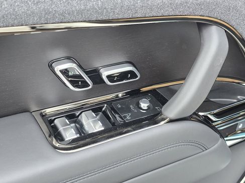 New 2026 Land Rover Range Rover Sport Dynamic SE AWD/4WD image 38