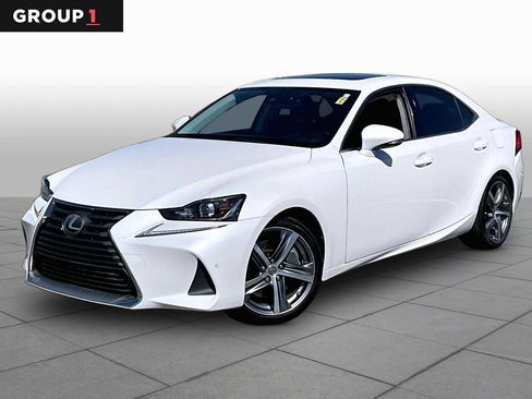 Used 2017 Lexus IS 200t w/ Premium Package RWD image 1