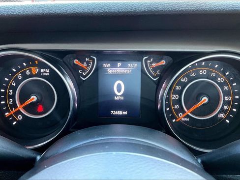 Used 2019 Jeep Wrangler Unlimited Sport S AWD/4WD image 13