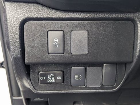 Used 2020 Toyota Tacoma 4x4 Double Cab image 24