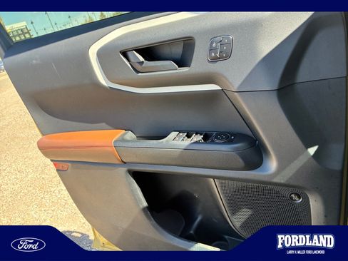 Used 2023 Ford Bronco Sport Heritage Limited AWD/4WD image 13