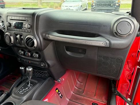 Used 2017 Jeep Wrangler Sport S w/ Quick Order Package 24S image 15