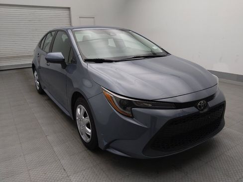 Used 2021 Toyota Corolla LE FWD image 13