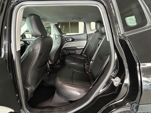 Used 2022 Jeep Compass Limited image 33