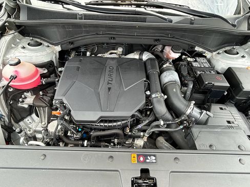 Used 2023 Hyundai Santa Fe Limited image 25