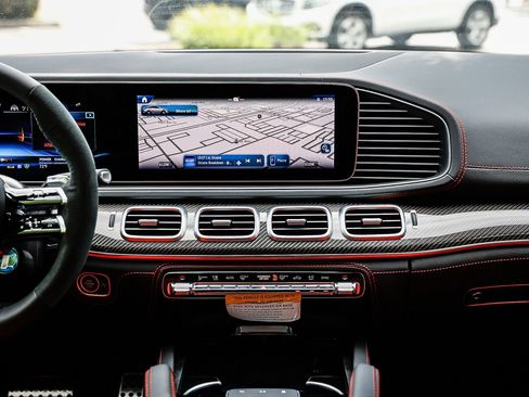 New 2025 Mercedes-Benz GLE 53 AMG 4MATIC Coupe image 11