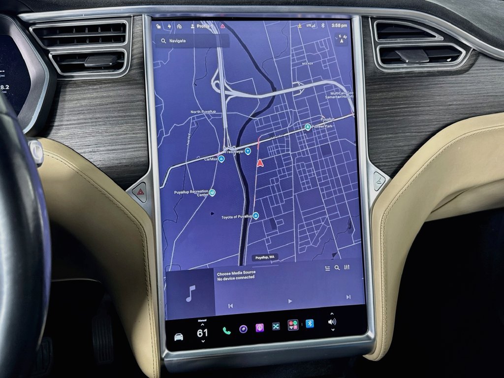 Used 2016 Tesla Model X 90D AWD/4WD image 24