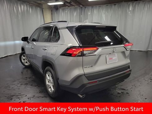 Used 2021 Toyota RAV4 XLE w/ Convenience Package image 6