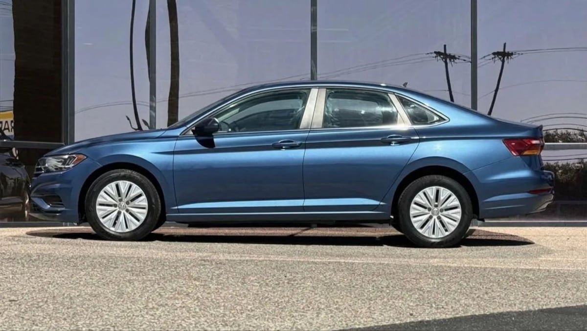 Used 2019 Volkswagen Jetta S w/ Driver Assistance Package FWD image 5