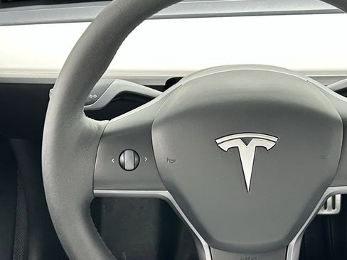 Used 2023 Tesla Model 3 Performance image 14