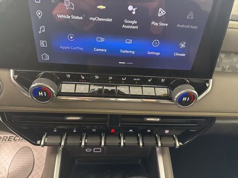 New 2026 Chevrolet Colorado ZR2 w/ Technology Package AWD/4WD image 37