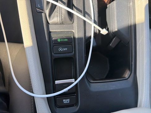 Used 2024 Honda Accord EX image 14