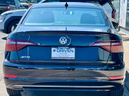 Used 2021 Volkswagen Jetta S w/ Driver Assistance Package FWD image 34
