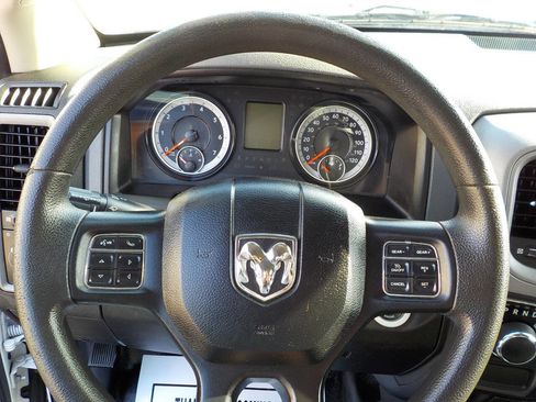 Used 2019 RAM 1500 Tradesman w/ Chrome Appearance Group image 16