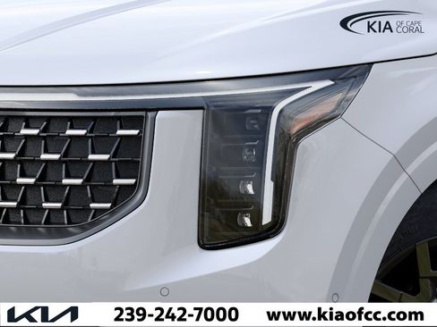New 2027 Kia Carnival SX Prestige FWD image 10