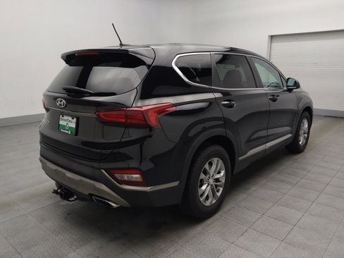 Used 2019 Hyundai Santa Fe SE image 9