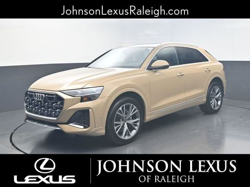 Used 2025 Audi Q8 Premium Plus image 1