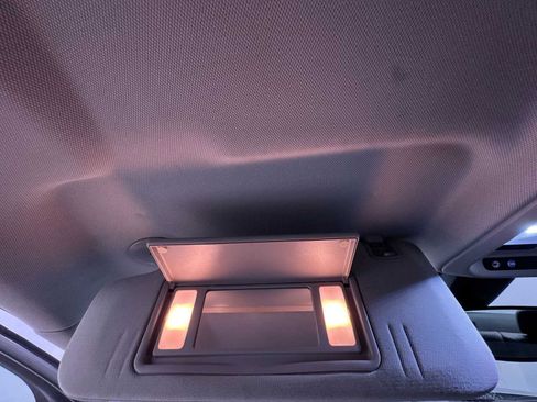 Used 2016 Chevrolet Impala LT image 30