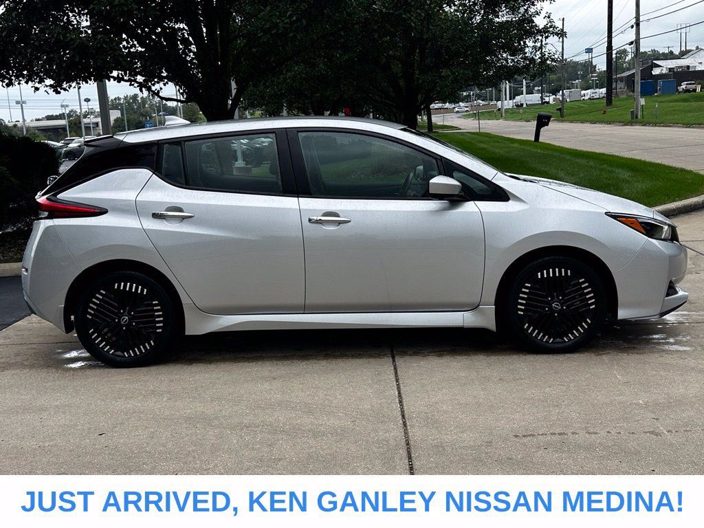 Certified 2023 Nissan Leaf SV Plus FWD image 2