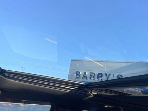 Used 2023 Ford F150 Lariat w/ Equipment Group 502A High image 18