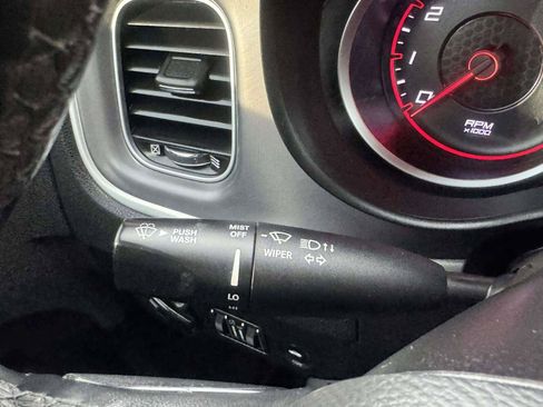 Used 2022 Dodge Charger SXT RWD image 22