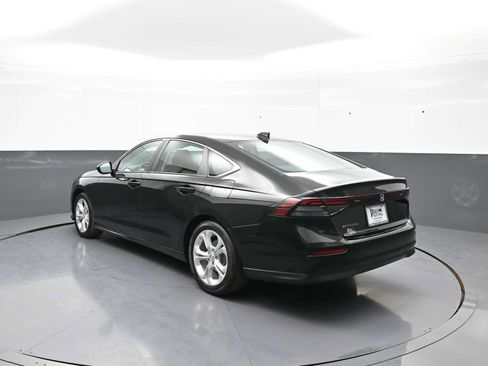 Certified 2024 Honda Accord LX image 7