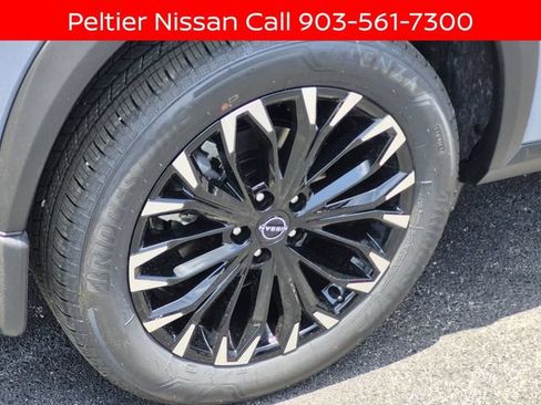 New 2026 Nissan Rogue Dark Armor FWD image 5