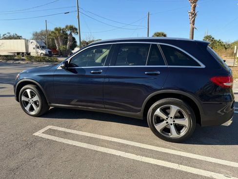 Used 2016 Mercedes-Benz GLC 300 GLC 300 Sport Utility 4D image 12