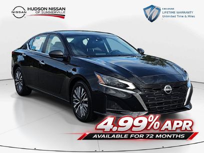 Used 2024 Nissan Altima 2.5 SV