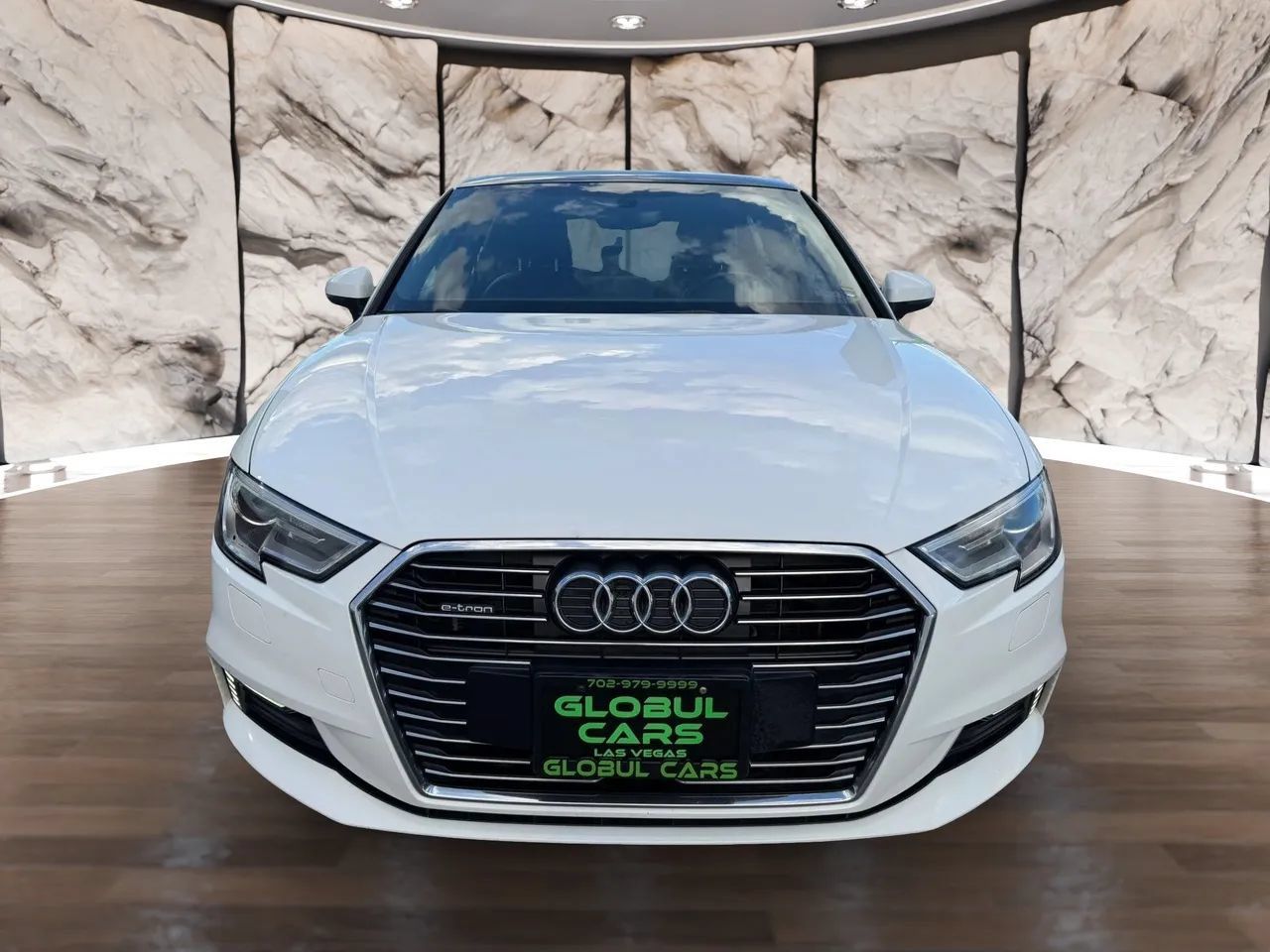 Used 2017 Audi A3 e-tron Premium FWD image 3